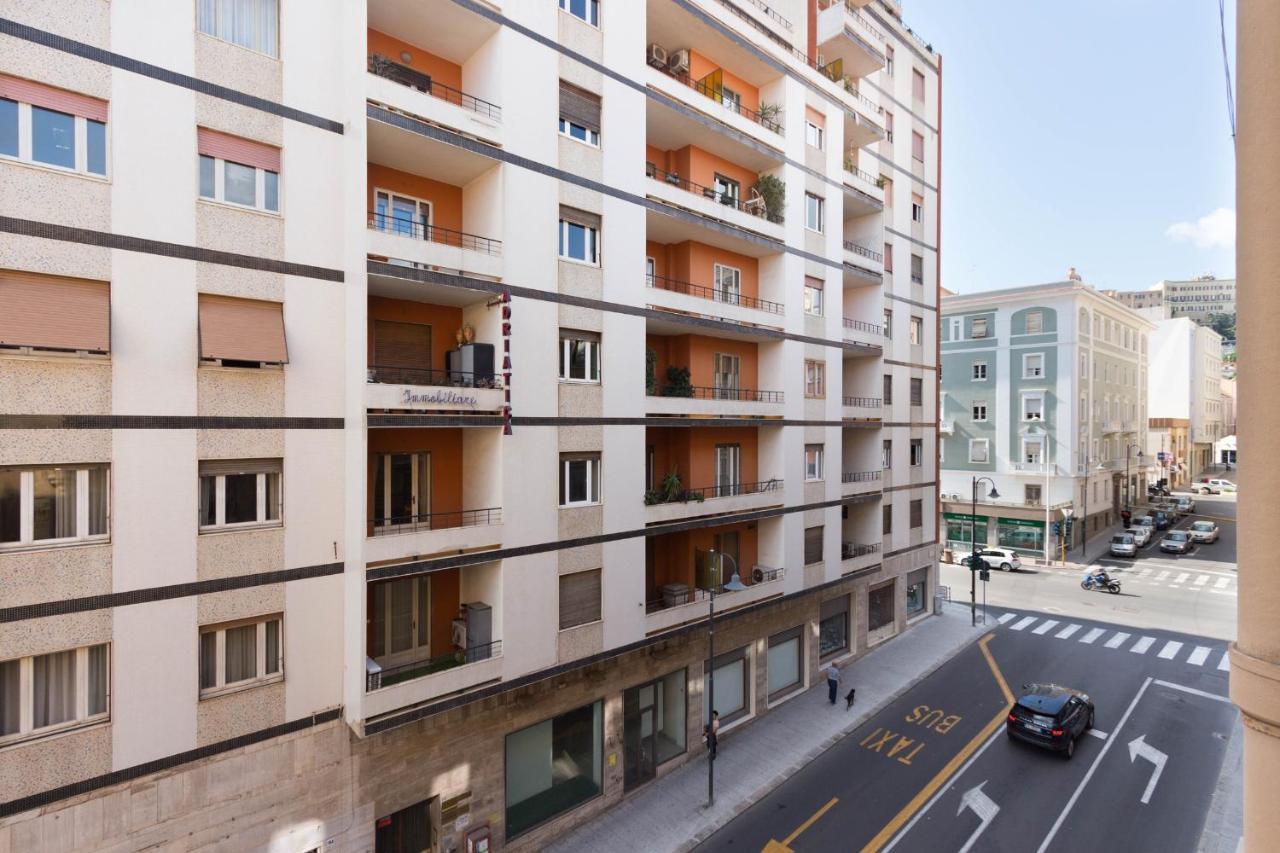 Hotel Bb22 Cagliari Exterior foto